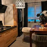 Luxury Stay Duesseldorf Altstadt Moments